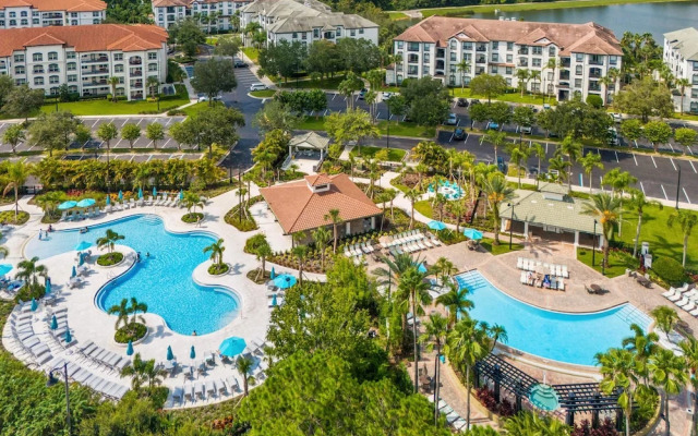 Cozy Condo W/private Balcony & Free Resort Access