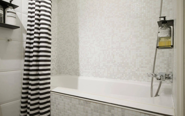 CoHo Suites