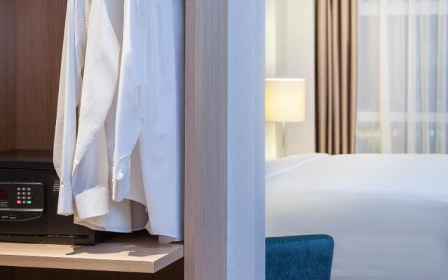 The Mayflower, Jakarta - Marriott Executive Apt