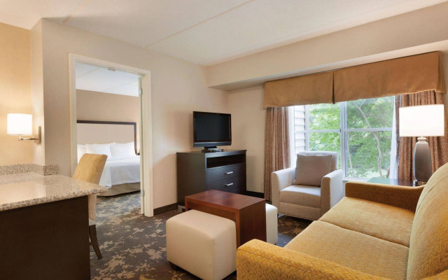 Homewood Suites by Hilton Charlotte Airport