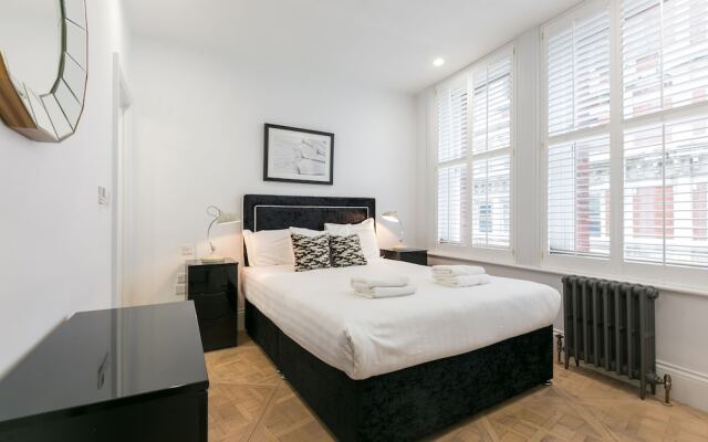 Urban Chic - Shaftesbury