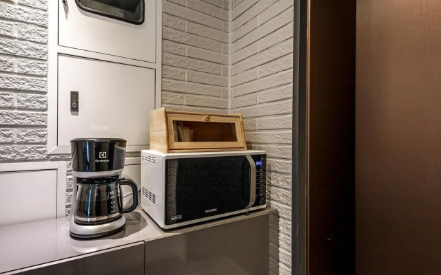 Pohang Jukdodong Gallery Hotel