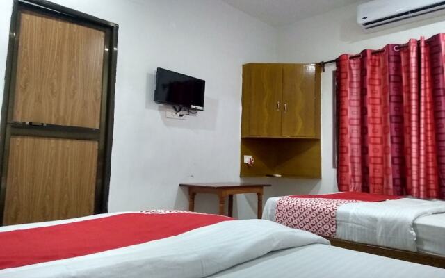 OYO 22721 Hotel Maya Buddha