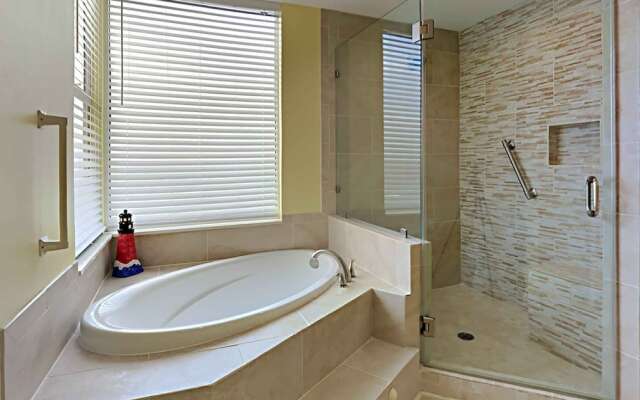 Beach Colony West  by SVR