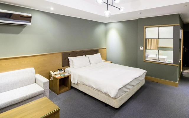Koryo Hotel