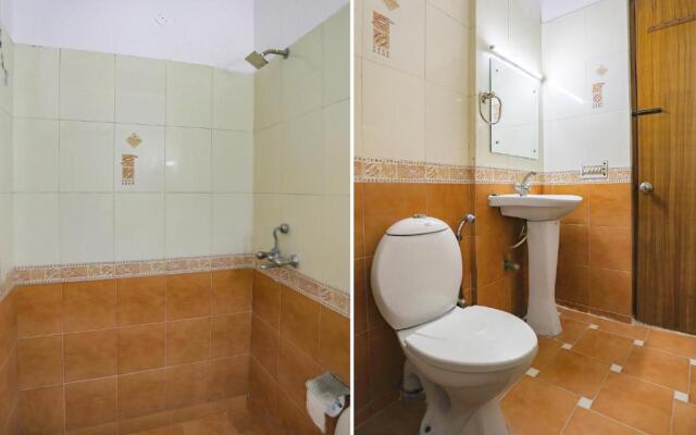 Fabhotel Traika Inn