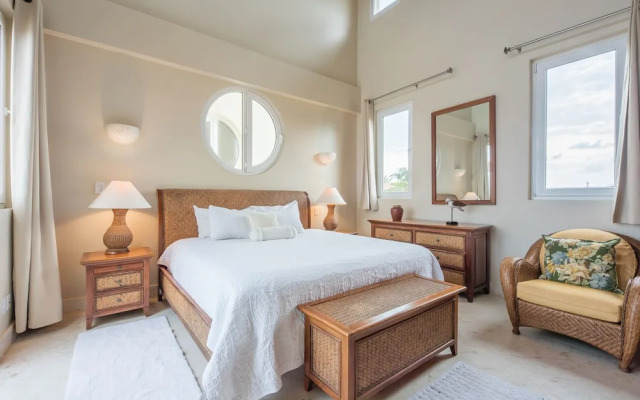 Belizean Cove Estates