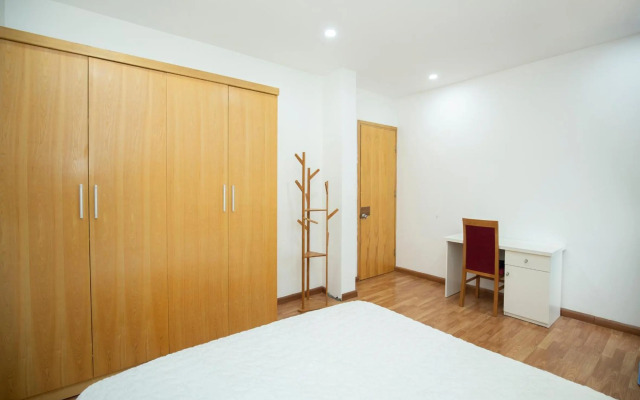 Sumitomo Hotel & Service Apartment 20 Lane 12 Dao Tan