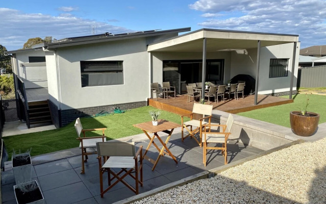 Kingfisher Retreat at Eden Cove