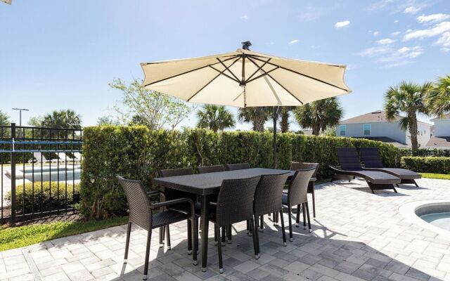 Magic Villa in Kissimmee with Private Pool