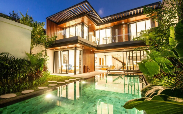 New 5BR Villa Canggu 200m to Beach
