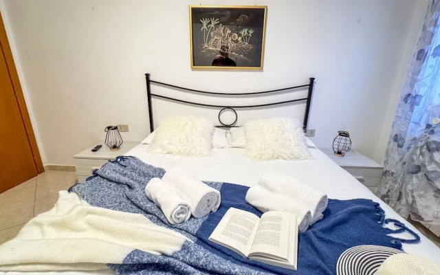 Ca de la Corona - Camera in Cima by Ca-sa Check