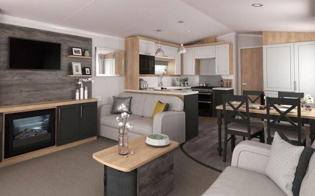 Lydstep Beach BayView 2021 3-Bedroom Holiday Home.