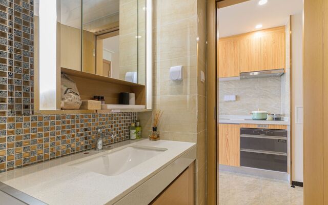 Bainianhui International Apartment