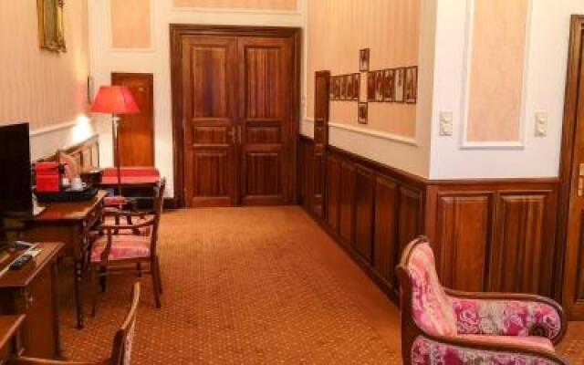 Отель Kastélyhotel Sasvár