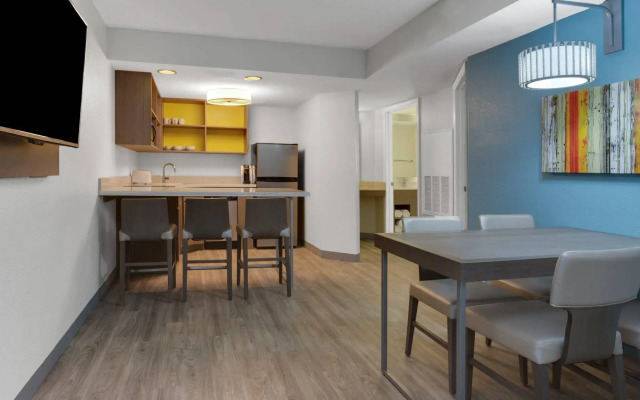 Holiday Inn Resort Orlando Suites - Waterpark by IHG