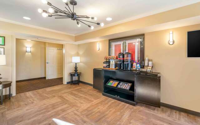 Extended Stay America Select Suites - Chesapeake - Churchland Blvd.