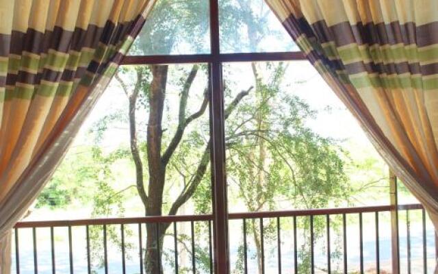 Snow Mirage Hotel