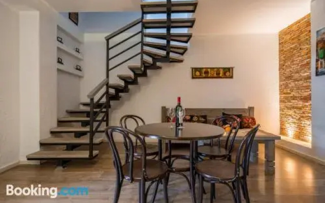 No12 Apartment