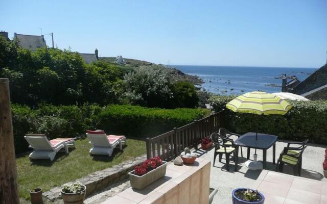 Semi-detached House With sea Views, Porspoder