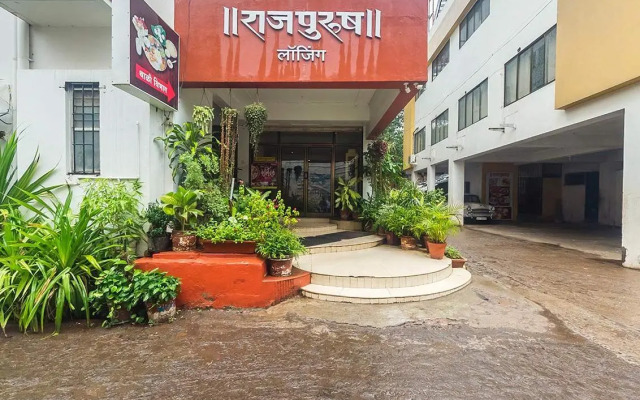 Hotel Rajpurush