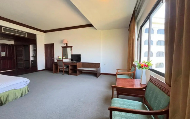 Royal Maekhong Nongkhai Hotel