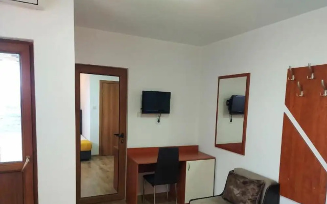 Sharkov Family Hotel