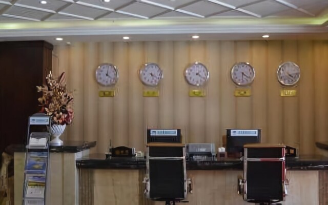 Huatian Caohai Holiday Hostel