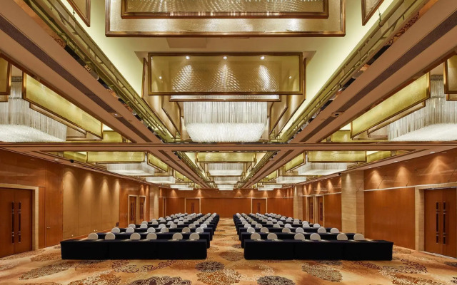 The Westin Nanjing Xuanwu Lake