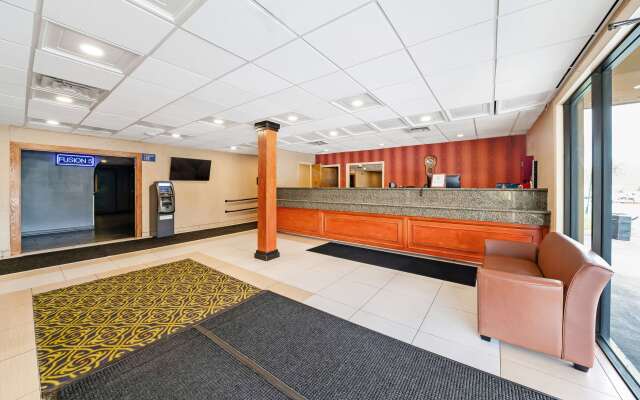 Americas Best Value Inn Foxboro