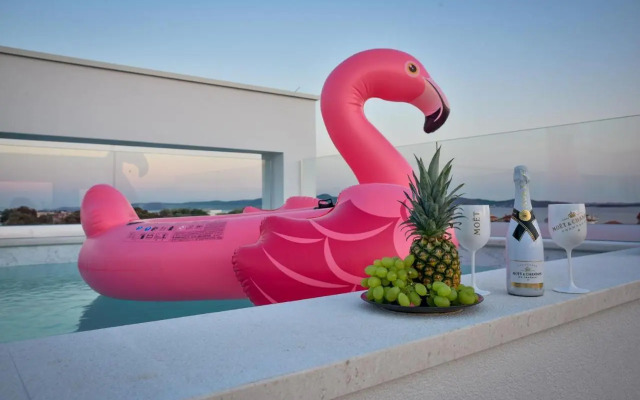 Luxury Apartments La Perla