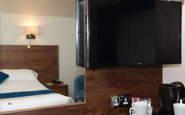 Waterloo Hotel Lodge
