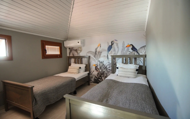 Alp Suites Mandalin