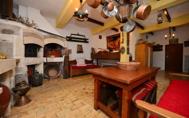 Viglatoras Traditionals Apartments