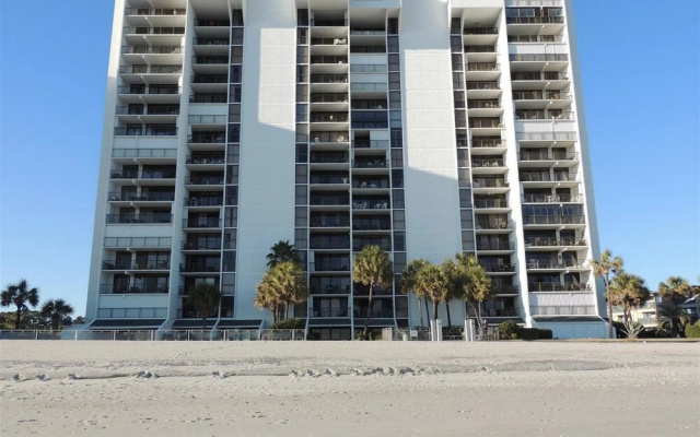 Brigadune #9E Ocean Front