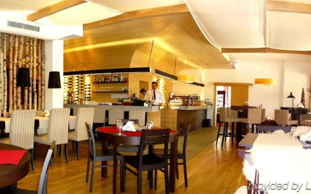 Hotel Toliar
