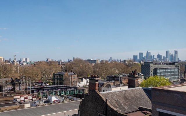 1BR Flat Ideally Located In Zone 2, Fits 3