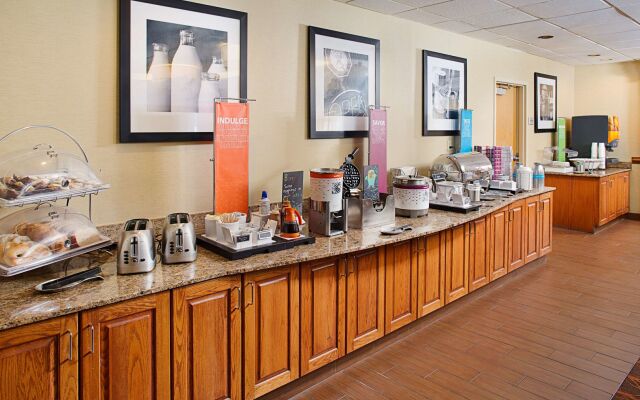 Hampton Inn Columbia