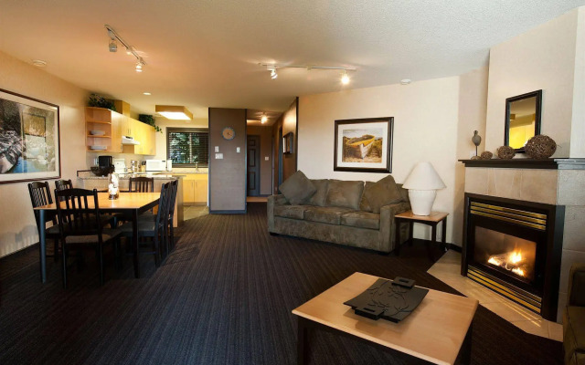 Pacific Shores Resort & Spa