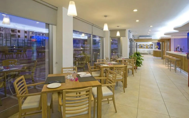 Apartamentos Bon Sol Prestige