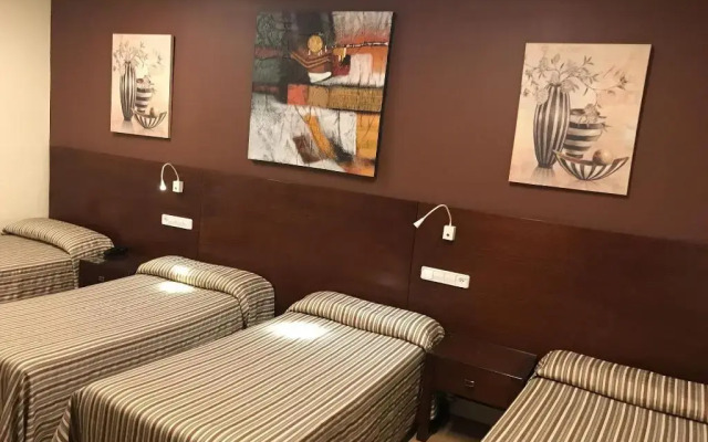 Hostal Sol Square Madrid