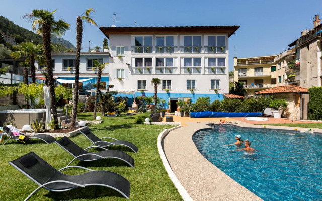 Hotel Canarino