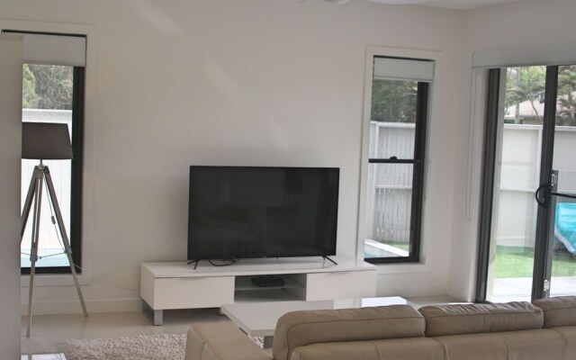 The Shae Luka Private Apartment