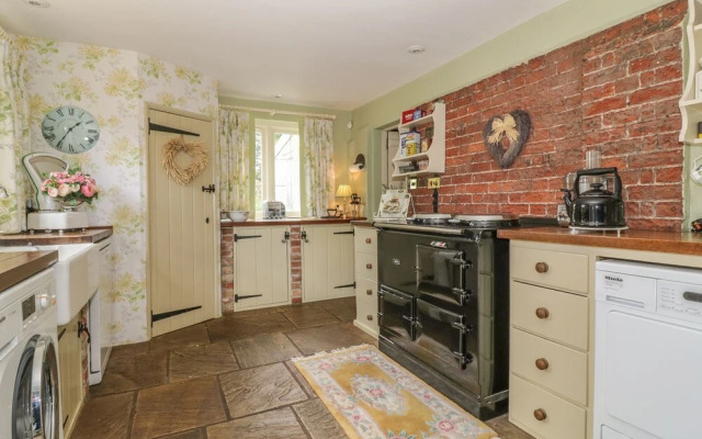 Waveney Cottage