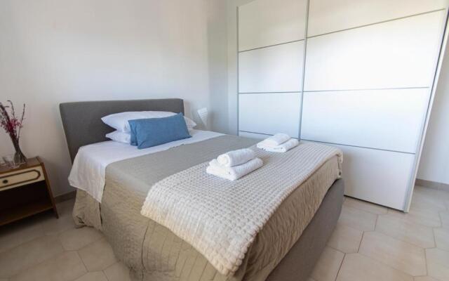 Casa Terrazzina in Torre Santa Sabina