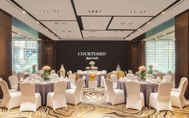 Courtyard Shanghai International Tourism and Resorts Zone