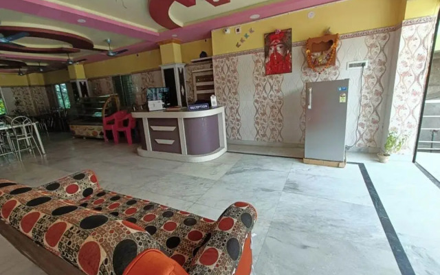 Larica Holiday Inn Tarapith