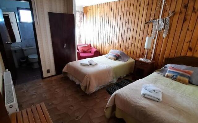 Hostal Los Pinos