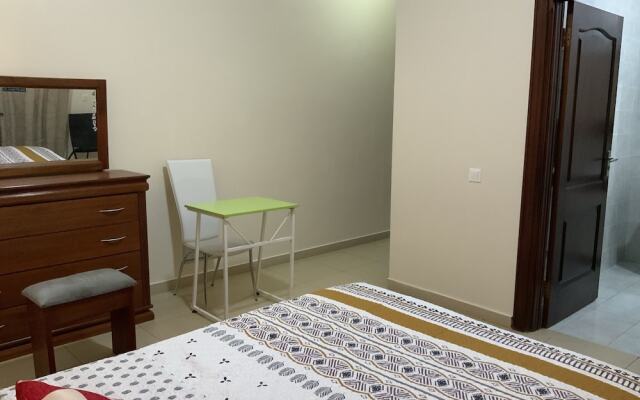 Charming 3-bed Apartment Airport Residential Accra