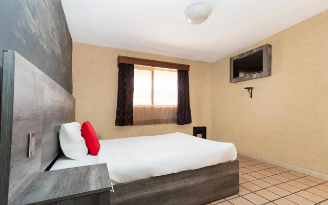 OYO Hotel Real Del Sur, Estadio Chihuahua